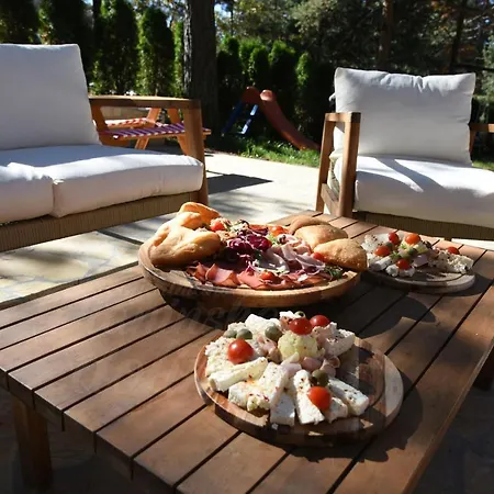 Planinska Dolina Apartment Divcibare