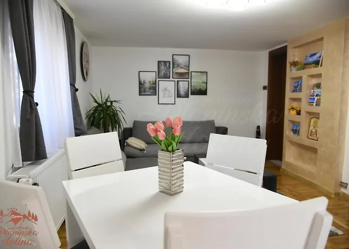 Planinska Dolina شقة